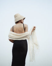 Load image into Gallery viewer, Blanco Hand-loomed Raw Cotton Scarf